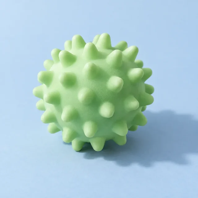 Pallina sensoriale morbida e spinosa